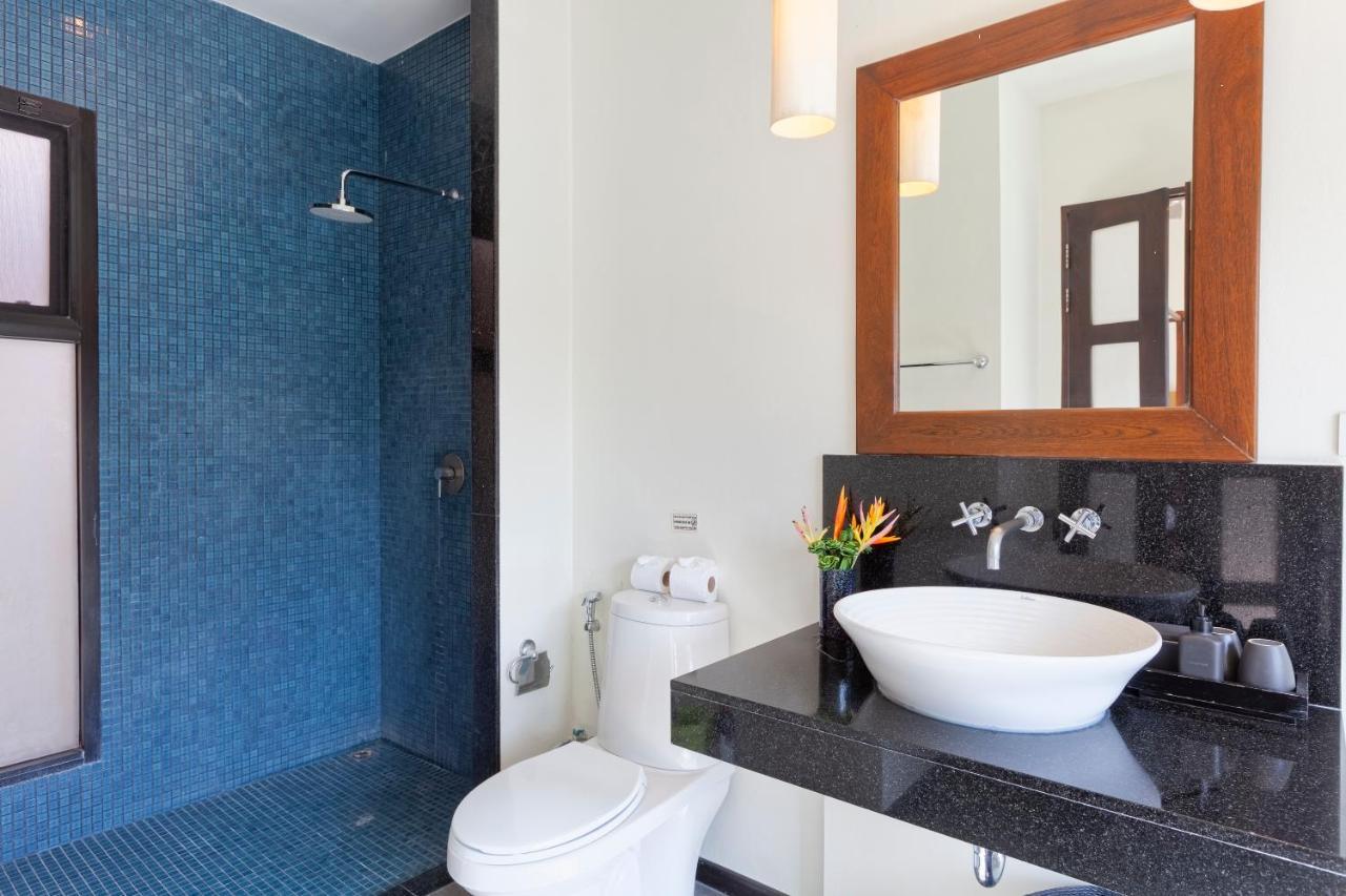 Foxtail Palm Villa Rawai Екстер'єр фото