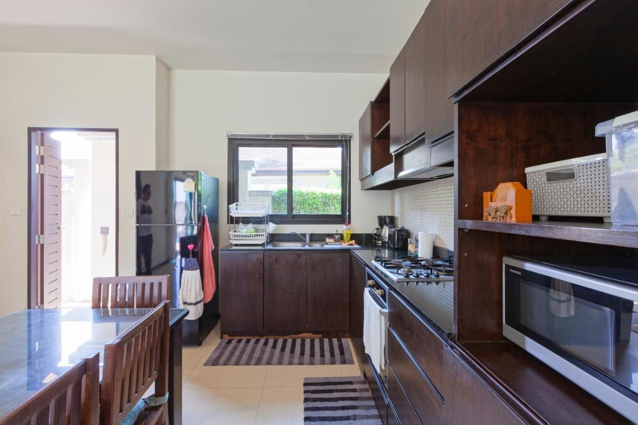 Foxtail Palm Villa Rawai Екстер'єр фото