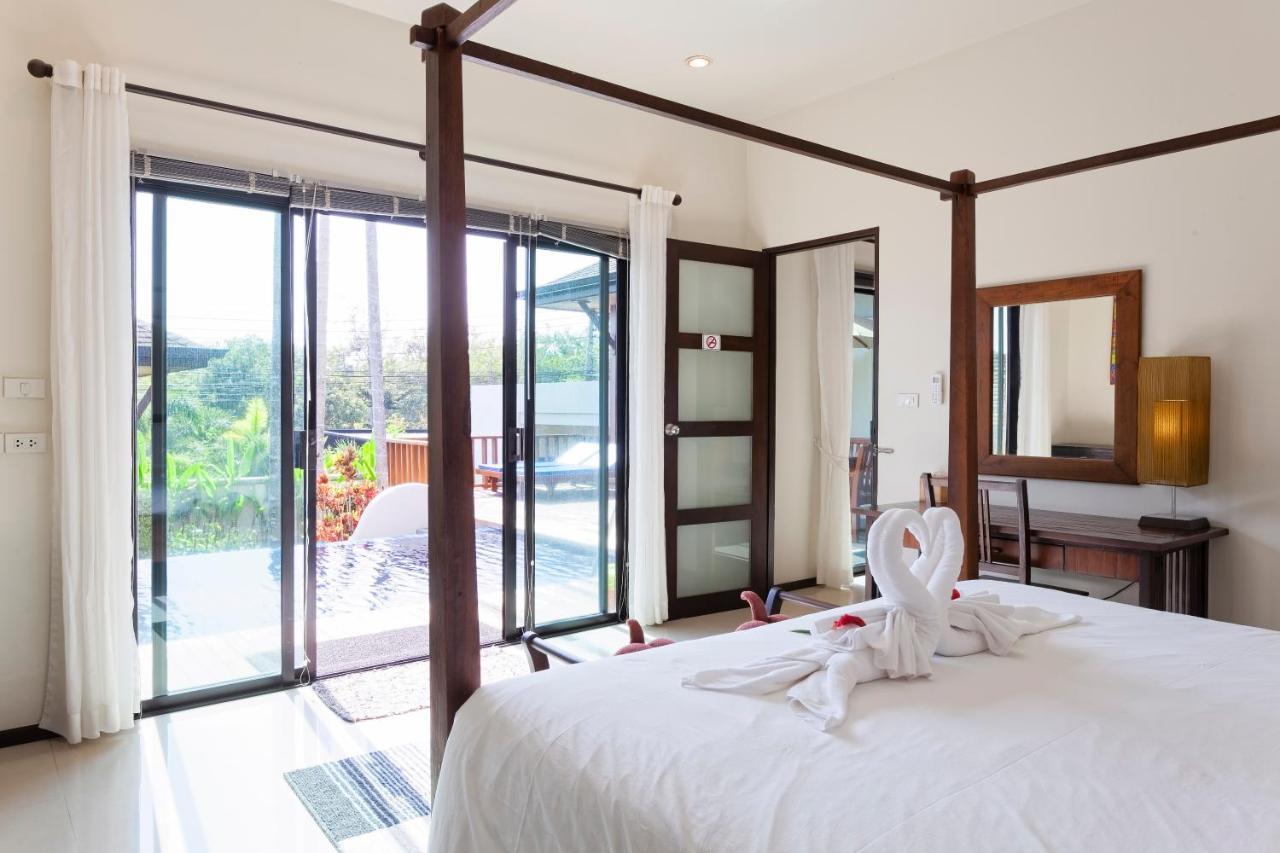 Foxtail Palm Villa Rawai Екстер'єр фото