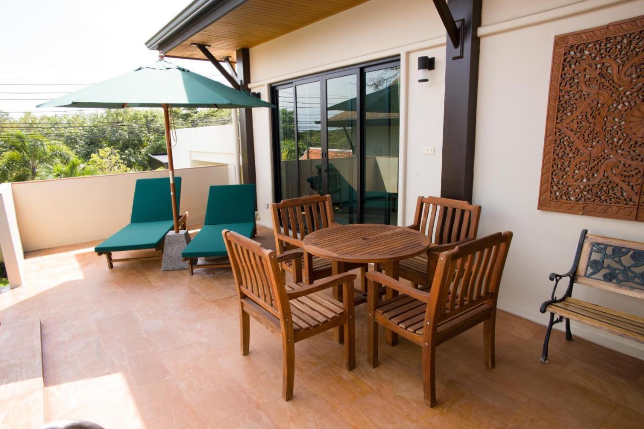 Foxtail Palm Villa Rawai Екстер'єр фото