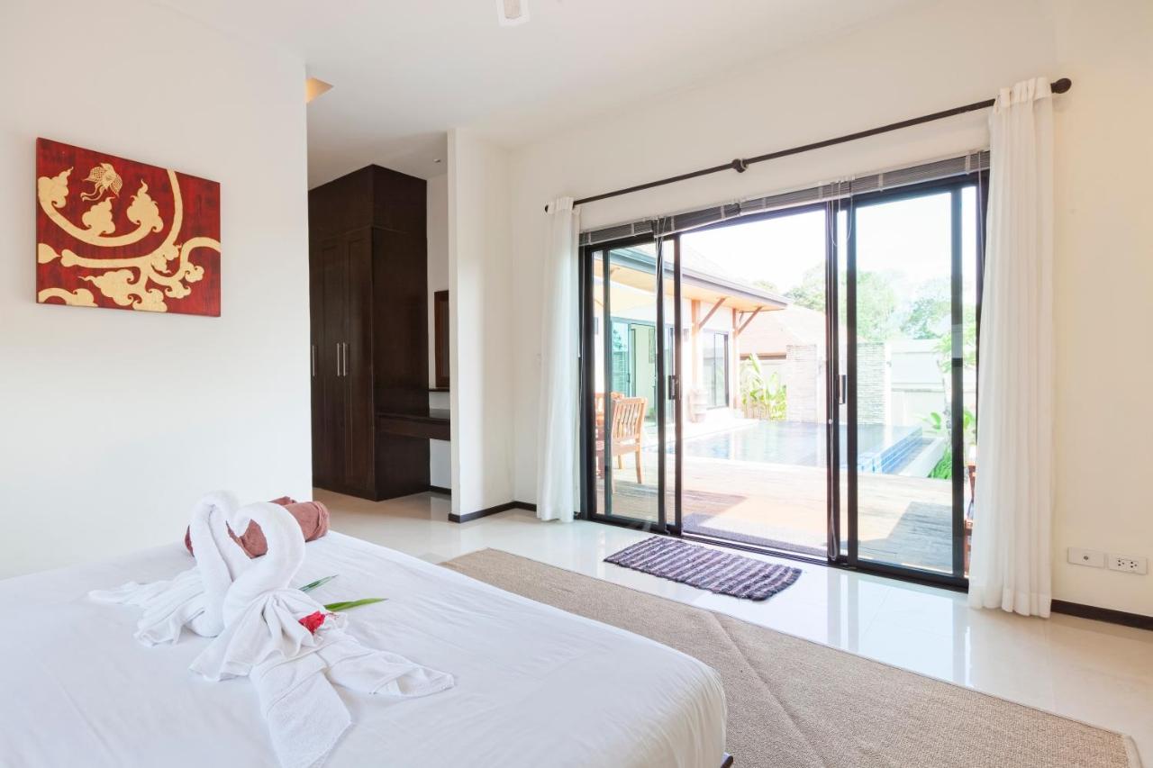 Foxtail Palm Villa Rawai Екстер'єр фото