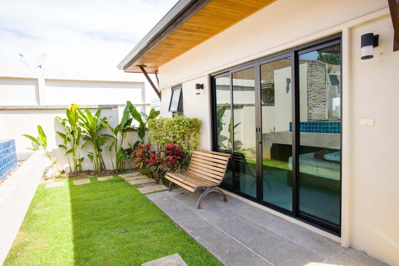 Foxtail Palm Villa Rawai Екстер'єр фото